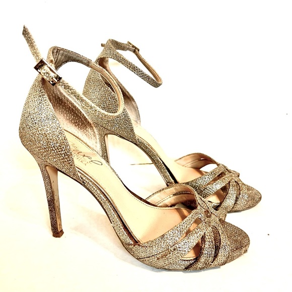 Badgley Mischka Jewel Heels - Picture 5 of 5